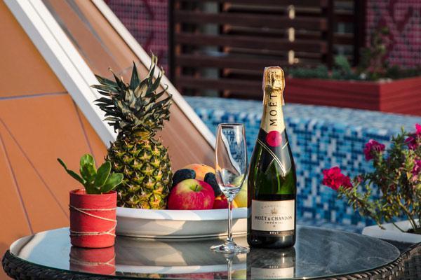 Pleasure Apartment Near Center Of Odessa エクステリア 写真